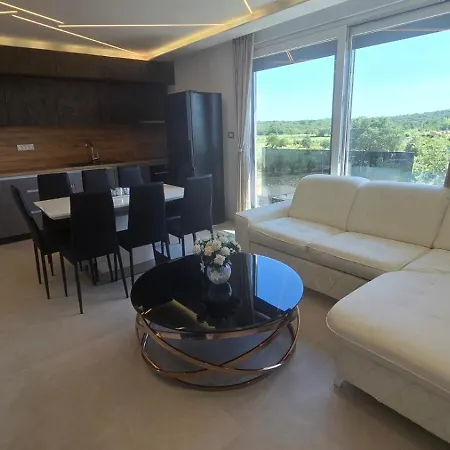 Apartment Brand New App With 2 Bedrooms And 2 Bathrooms For 5 Persons Porec